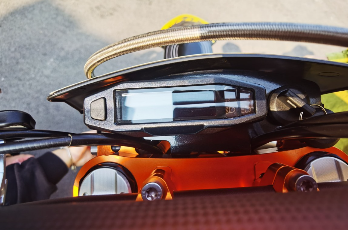 Мотоцикл JHLMOTO JHL Z8 NC300S (182-MN) в Москве