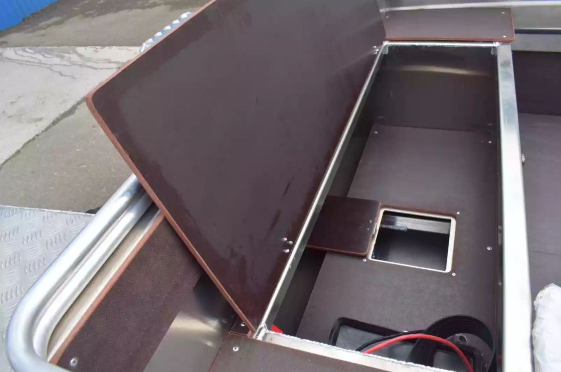 Алюминиевая лодка  Неман-400 DCM NEW в Москве