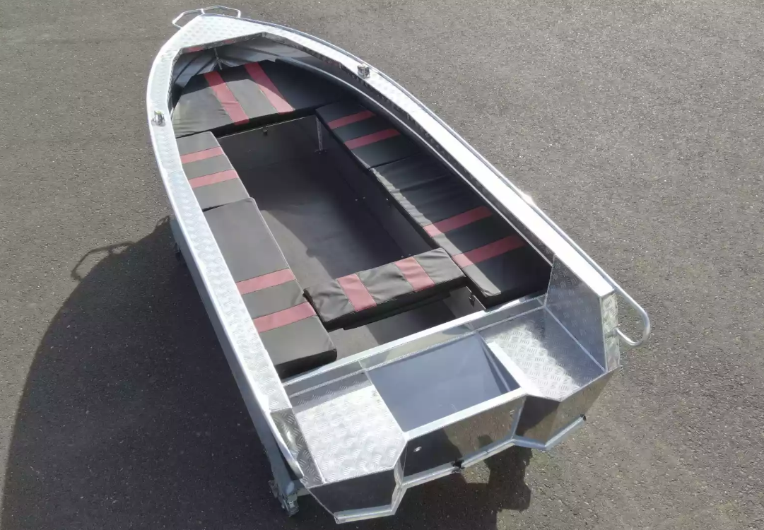 Алюминиевая лодка Wyatboat-390РМ увеличенный борт в Москве