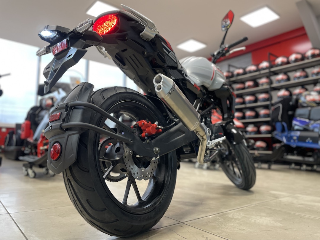 Мопед PROMAX CB150R (49) в Москве