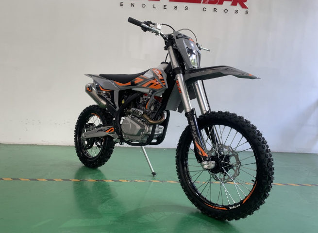 Мотоцикл JHLMOTO JHL LX4 CB300RL (175FMN) в Москве
