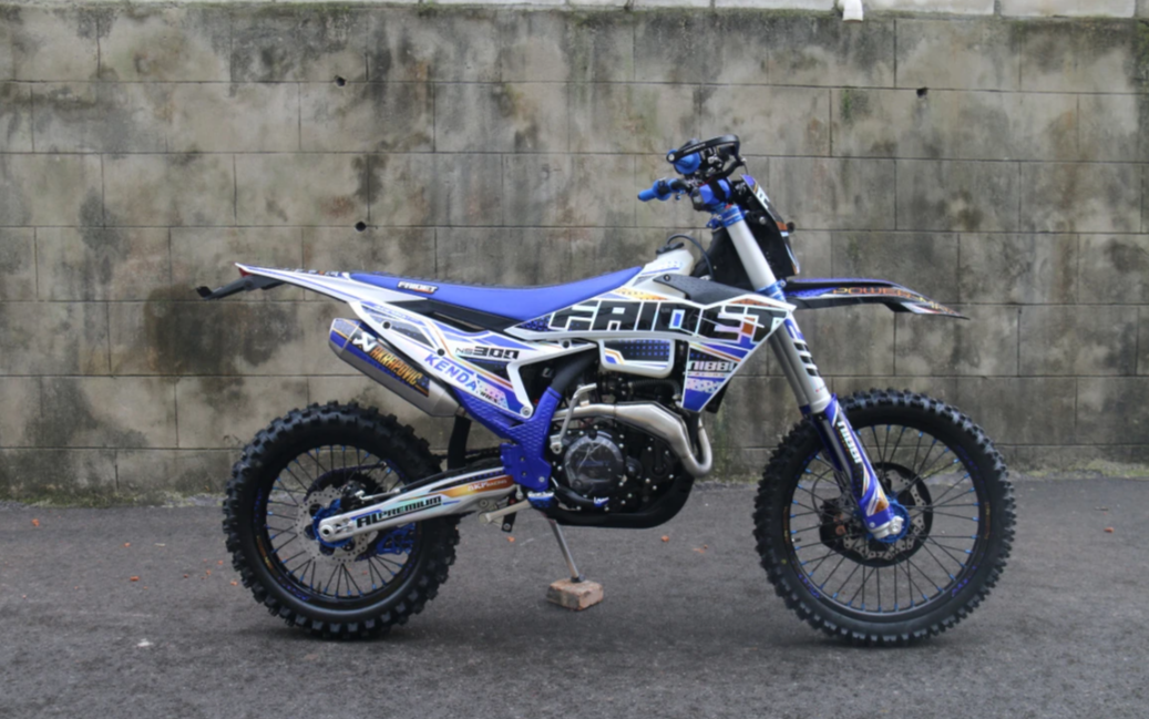 Кроссовый мотоцикл FAIDET NC300S EFI ULTRA KKE в Москве Кроссовый мотоцикл FAIDET NC300S EFI ULTRA KKE в Москве