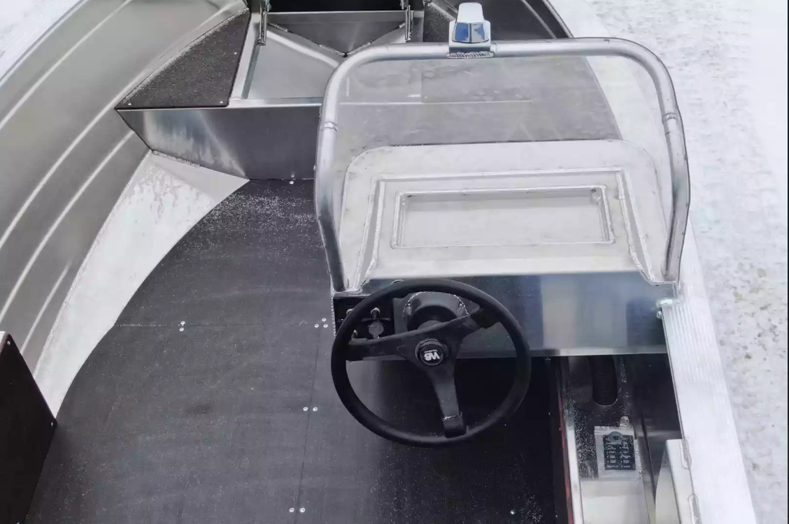 Алюминиевая лодка Неман-400 С в Москве