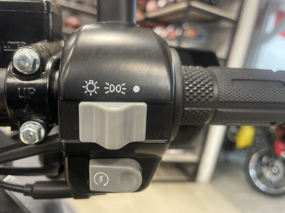 Скутер PROMAX STALKER ARMY 240(49) в Москве