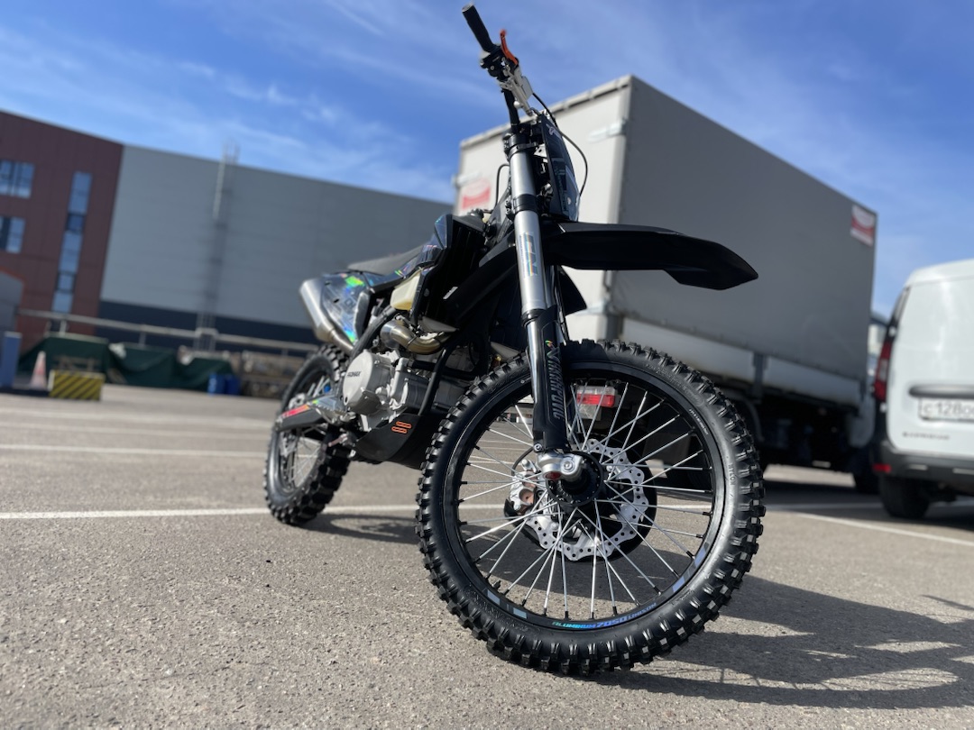 Кроссовый мотоцикл (эндуро) PROMAX PZ9 480 PRO-SPORT в Москве Кроссовый мотоцикл (эндуро) PROMAX PZ9 480 PRO-SPORT в Москве