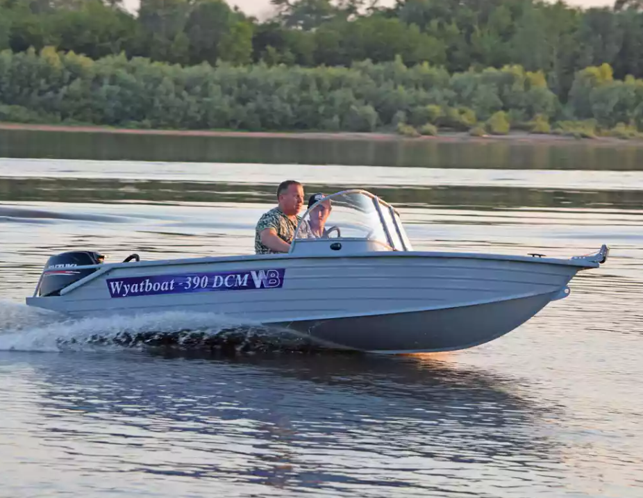 Алюминиевая лодка Wyatboat-390 DCM в Москве