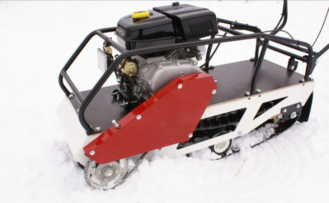 Мотобуксировщик БТС «МАЛЕК» 380/7 БЕЗ э/зап. Б/У в Москве