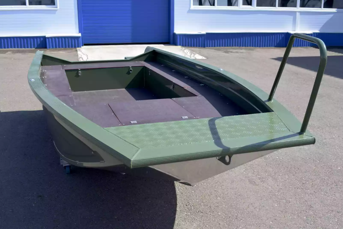 Алюминиевая лодка  Wyatboat-430 Master Fish в Москве
