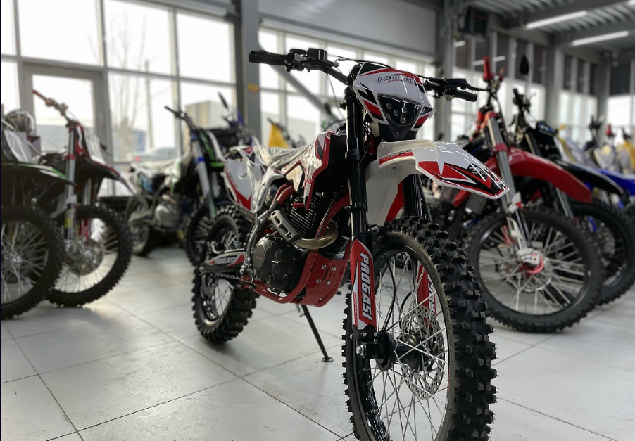 Мотоцикл Progasi SUPER MAX 250 PRO SPORT в Москве Мотоцикл Progasi SUPER MAX 250 PRO SPORT в Москве
