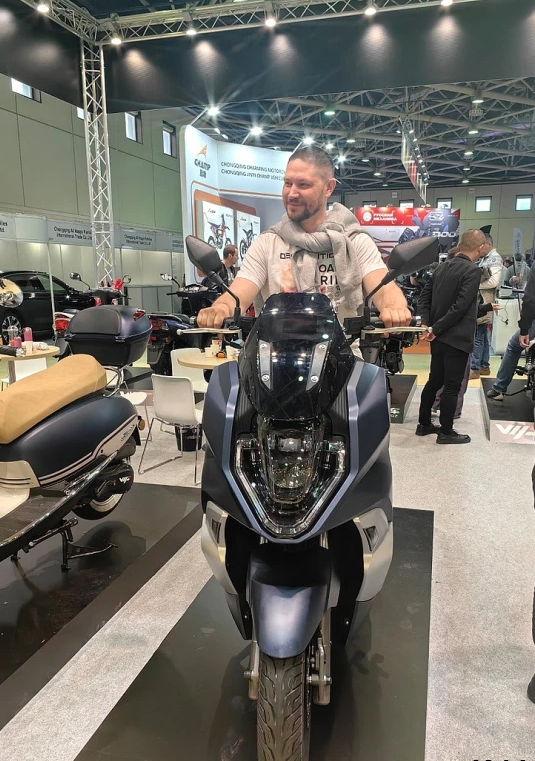 Скутер FAIDET BATUR 250(49) в Москве