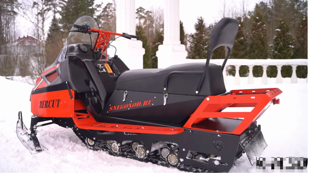 Миниснегоход Бурлак Беркут CS 20 л.с. в Москве Миниснегоход Бурлак Беркут CS 20 л.с. в Москве