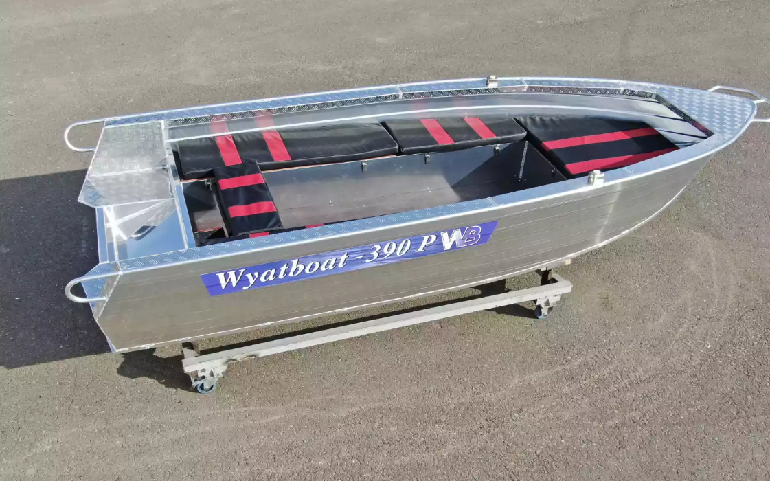 Алюминиевая лодка Wyatboat-390РМ увеличенный борт в Москве