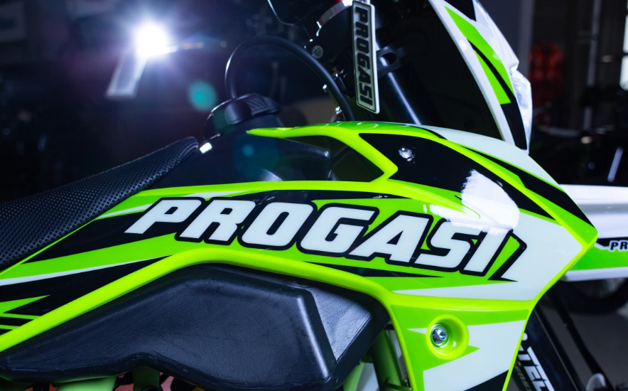 Мотоцикл Progasi SUPER MAX 300 PRO PR300 (ZS175FMN) в Москве Мотоцикл Progasi SUPER MAX 300 PRO PR300 (ZS175FMN) в Москве