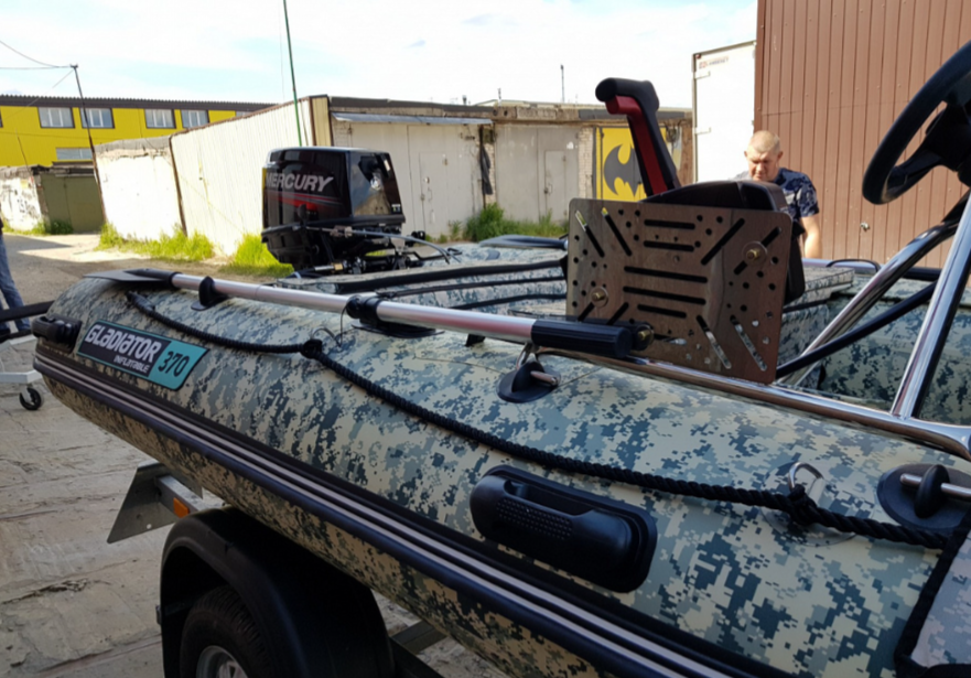 НАДУВНАЯ ЛОДКА GLADIATOR C370AL в Москве