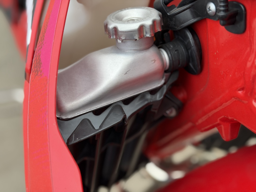 Кроссовый мотоцикл (эндуро) PROMAX WOLVERINE 302 2T EFI в Москве