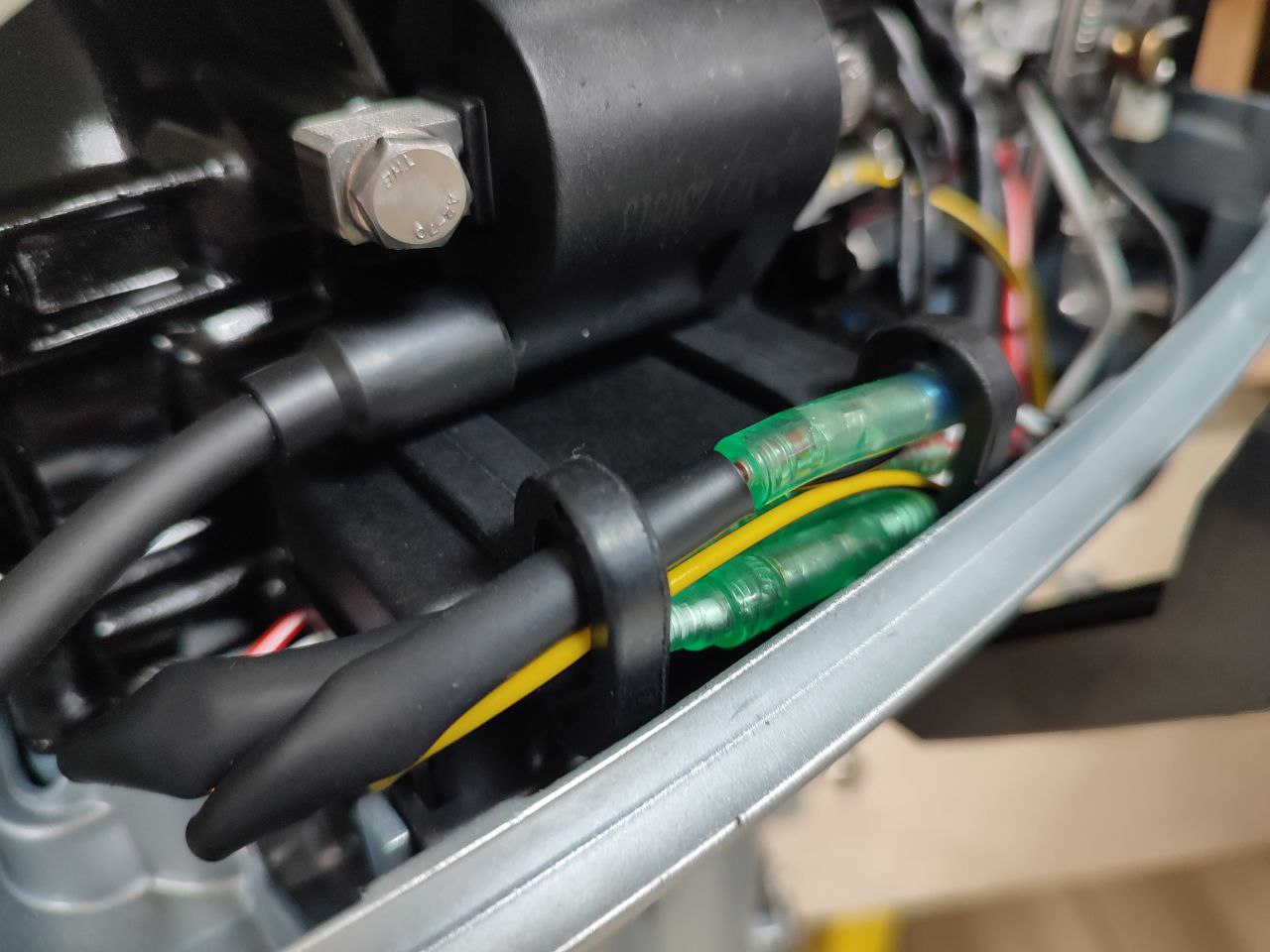 Лодочный мотор PROMAX SP5FHS (внешний бак 12 л) в Москве