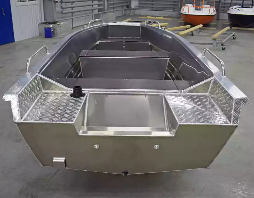 Алюминиевая лодка  Wyatboat-430 Р в Москве