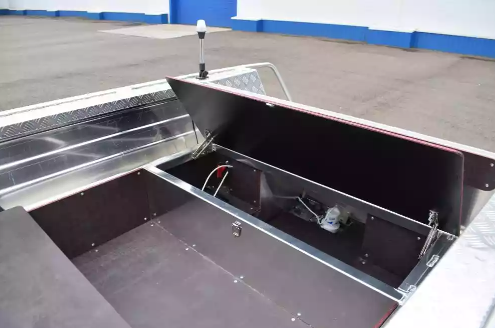 Алюминиевая лодка Wyatboat-390 DCM Увеличенный борт в Москве