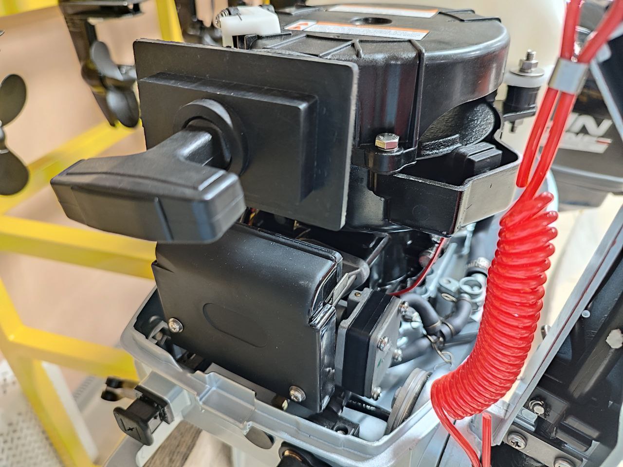 Лодочный мотор PROMAX SP5FHS (внешний бак 12 л) в Москве