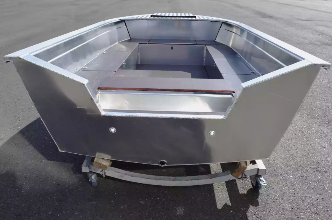 Алюминиевая лодка Неман-400 Р PRO в Москве