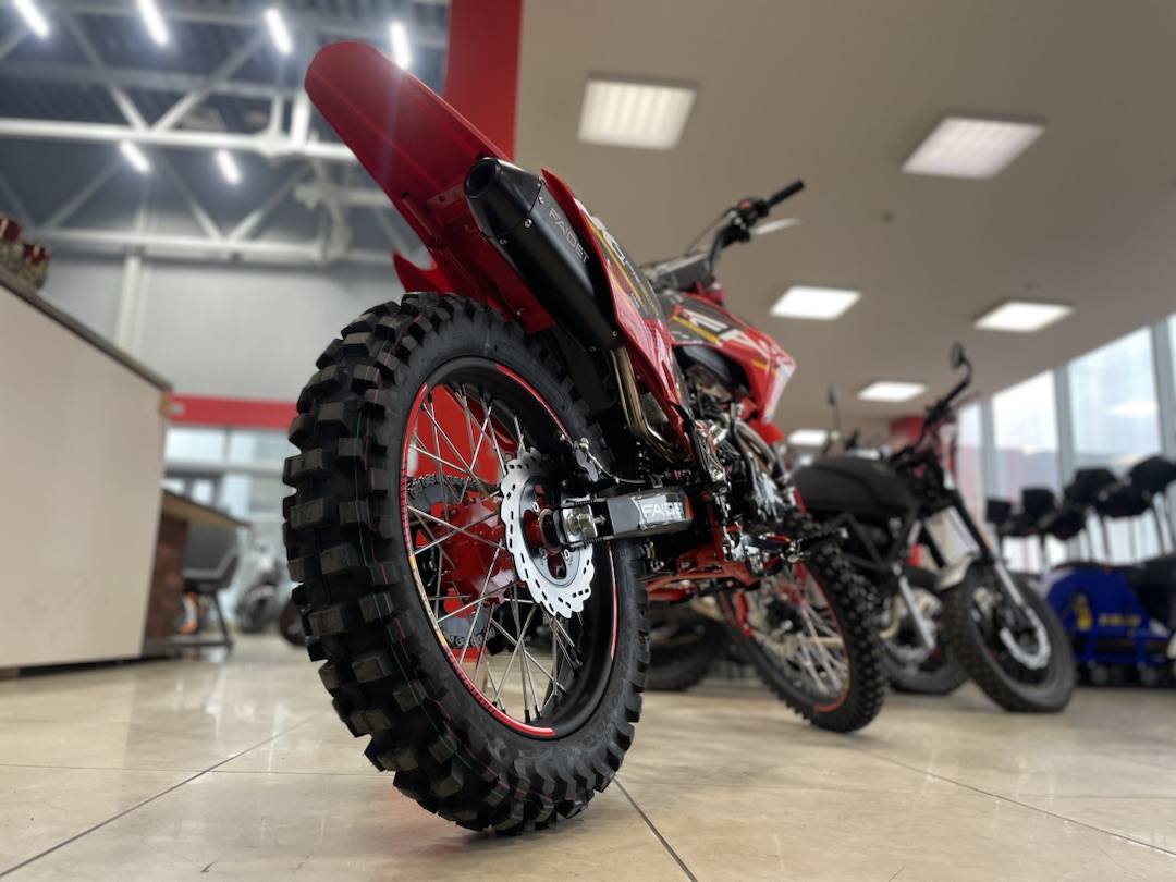 Кроссовый мотоцикл FAIDET K1 PR300 в Москве Кроссовый мотоцикл FAIDET K1 PR300 в Москве