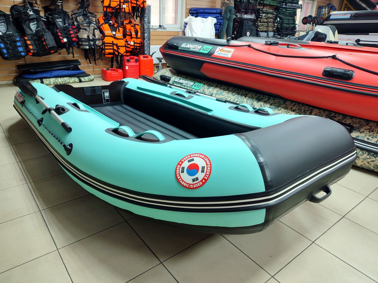 Лодка MISHIMO LITE 370 в Москве