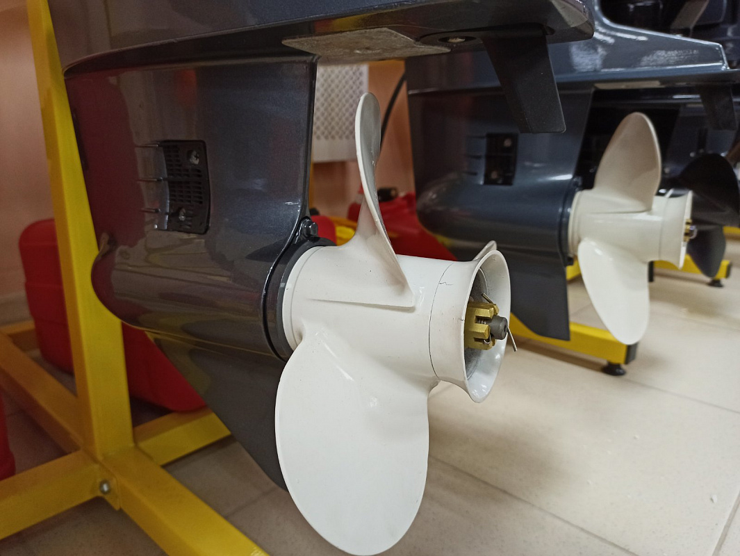 Лодочный мотор BREEZE T30S (2х тактный) в Москве