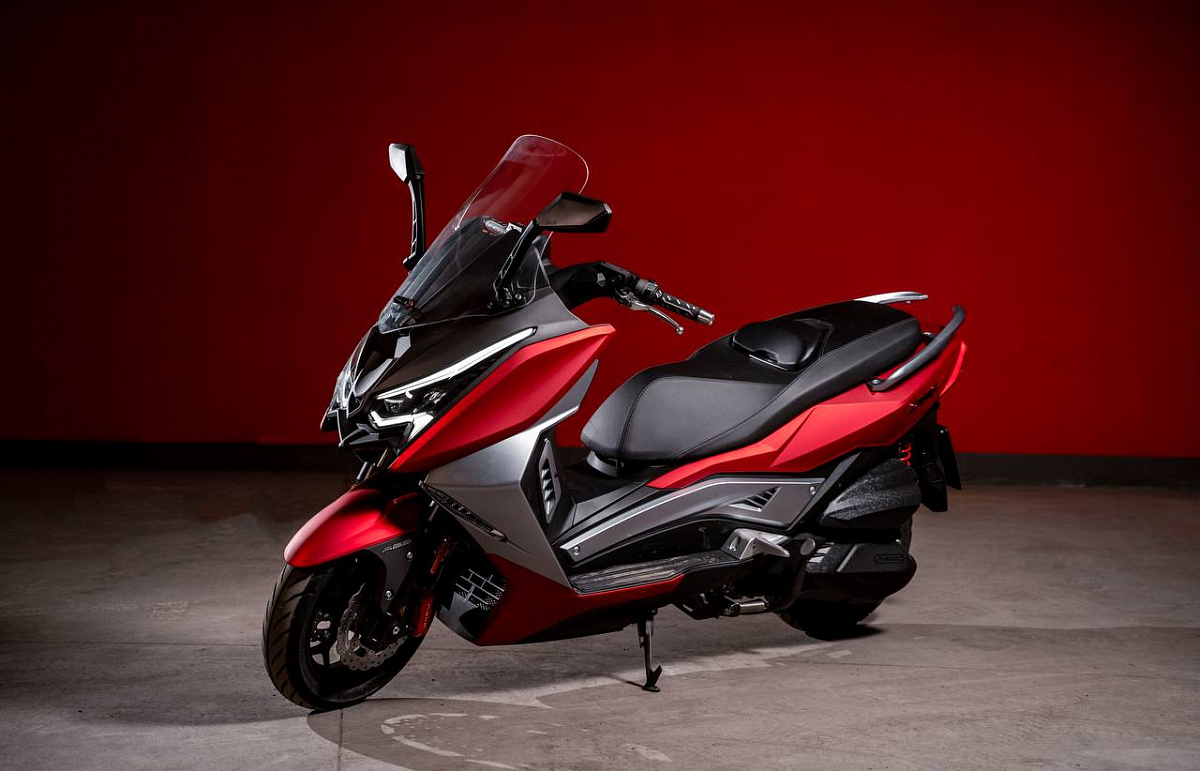 МАКСИСКУТЕР ARIIC 318 в Москве