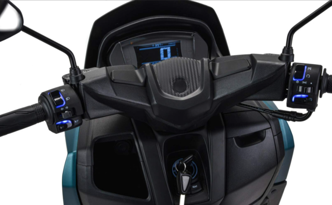 Скутер MOTOLAND (МОТОЛЕНД) VULKAN 150 в Москве