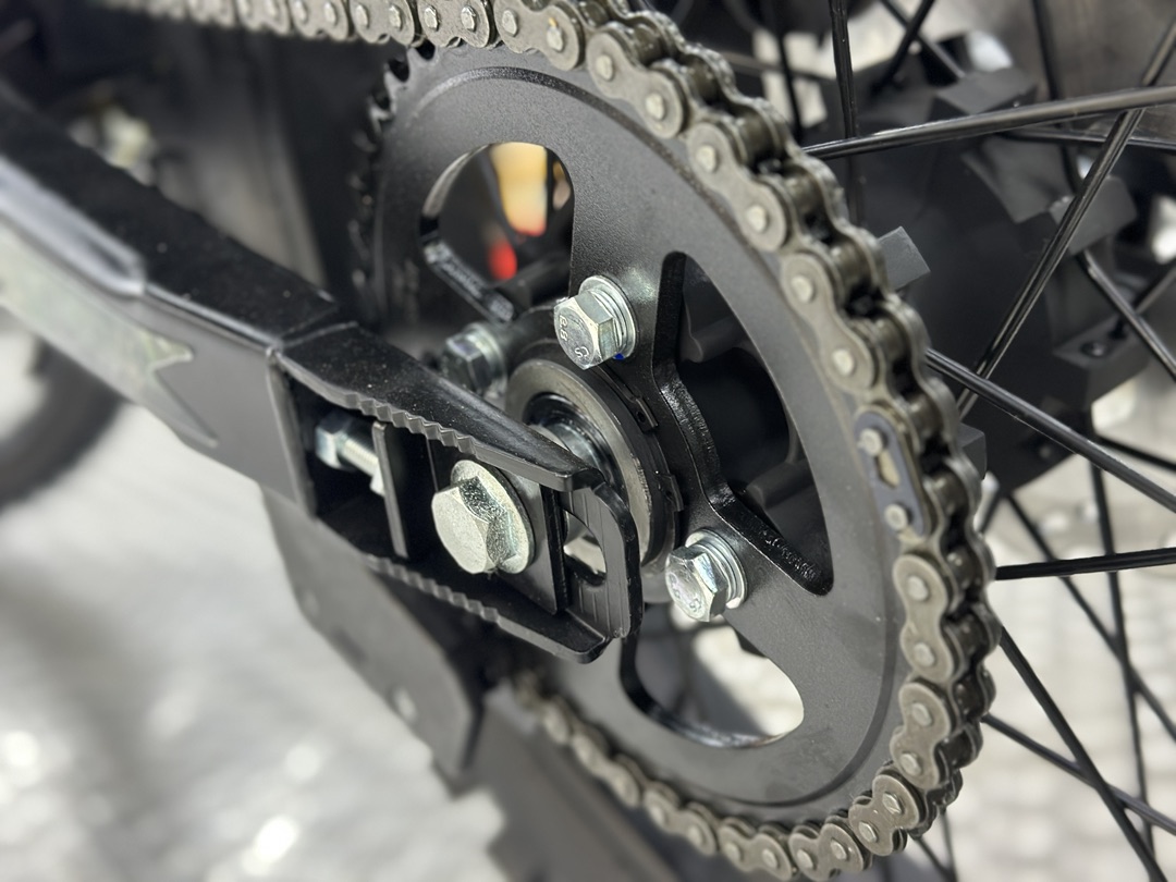 Кроссовый мотоцикл PROMAX ARMY 250 в Москве Кроссовый мотоцикл PROMAX ARMY 250 в Москве