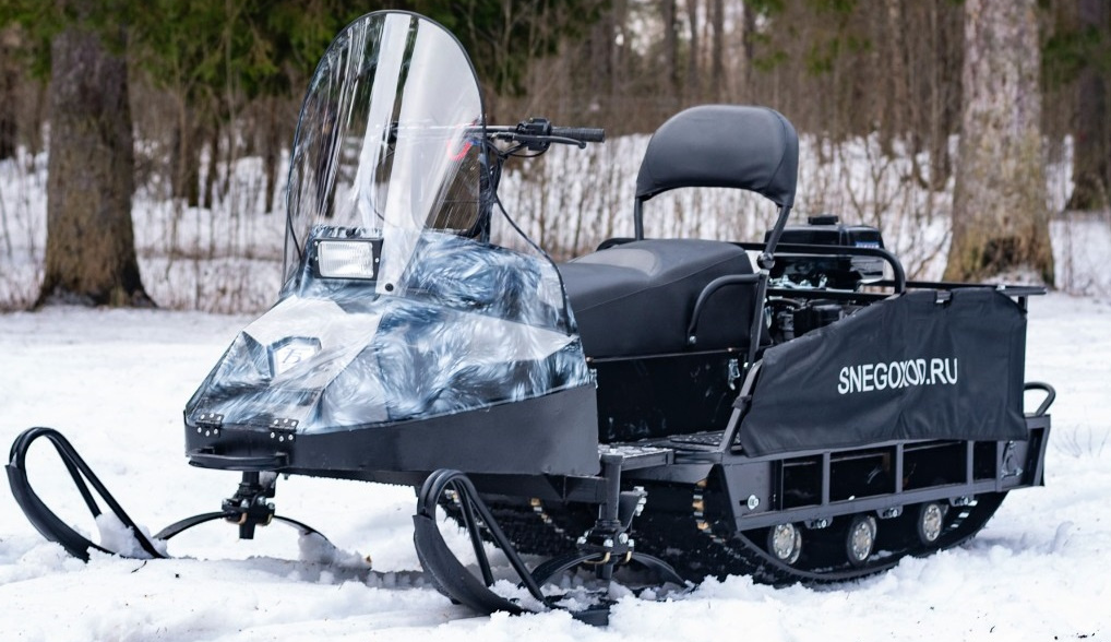 Миниснегоход Бурлак Егерь Экспедитор 15 л.с. , реверс, тормоз, капот белый в Москве Миниснегоход Бурлак Егерь Экспедитор 15 л.с. , реверс, тормоз, капот белый в Москве