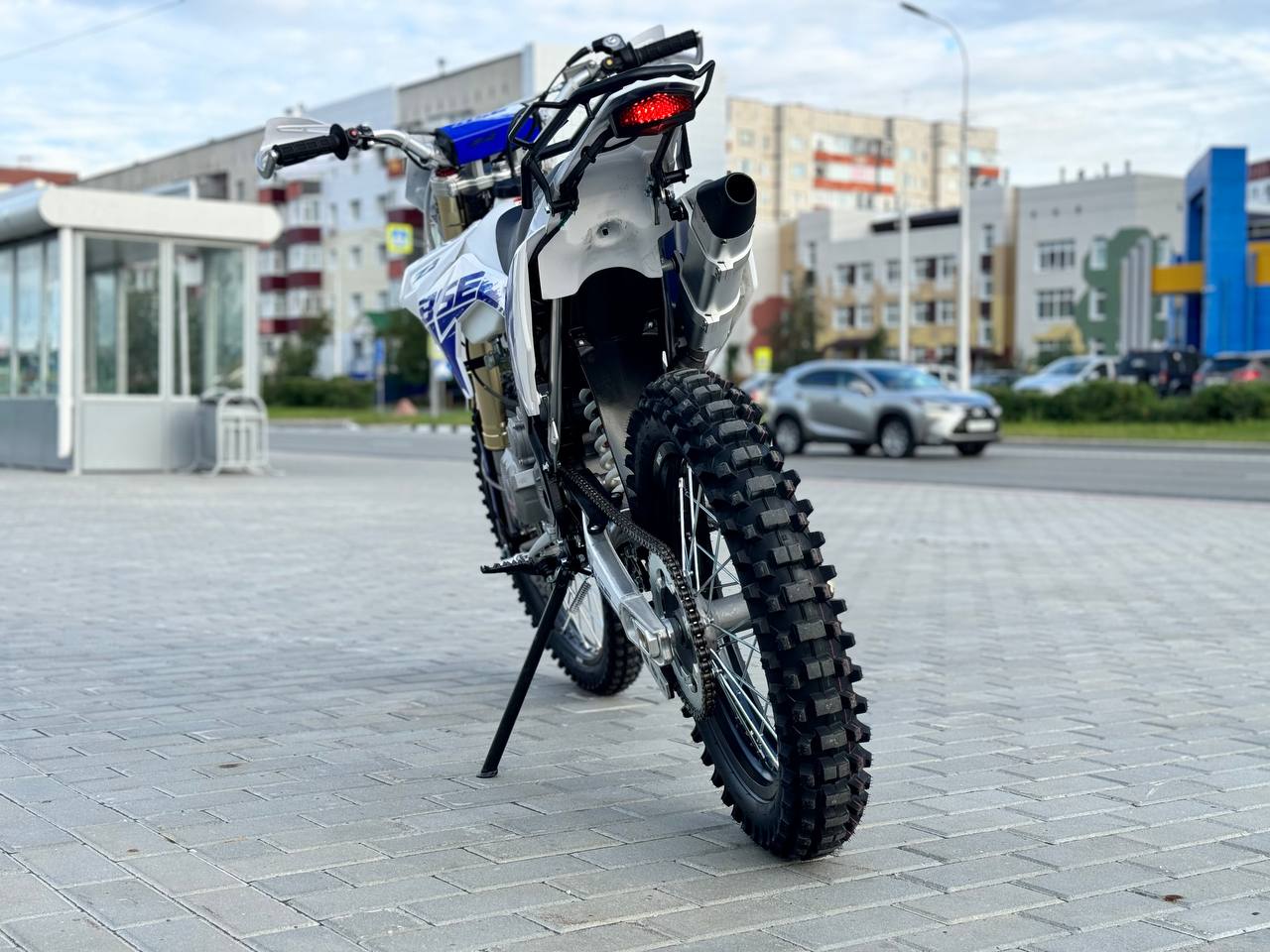 Эндуро / кросс мотоцикл BSE Z3 21/18 в Москве