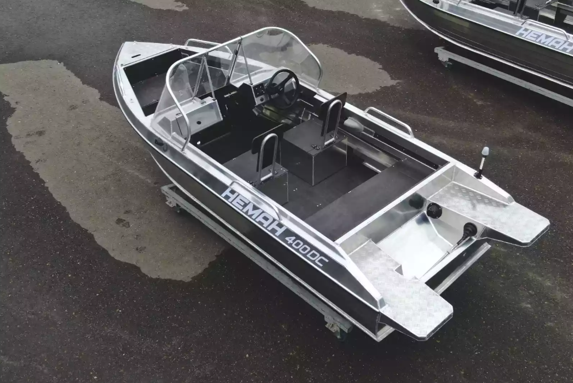 Алюминиевая лодка  Neman-400 DC в Москве