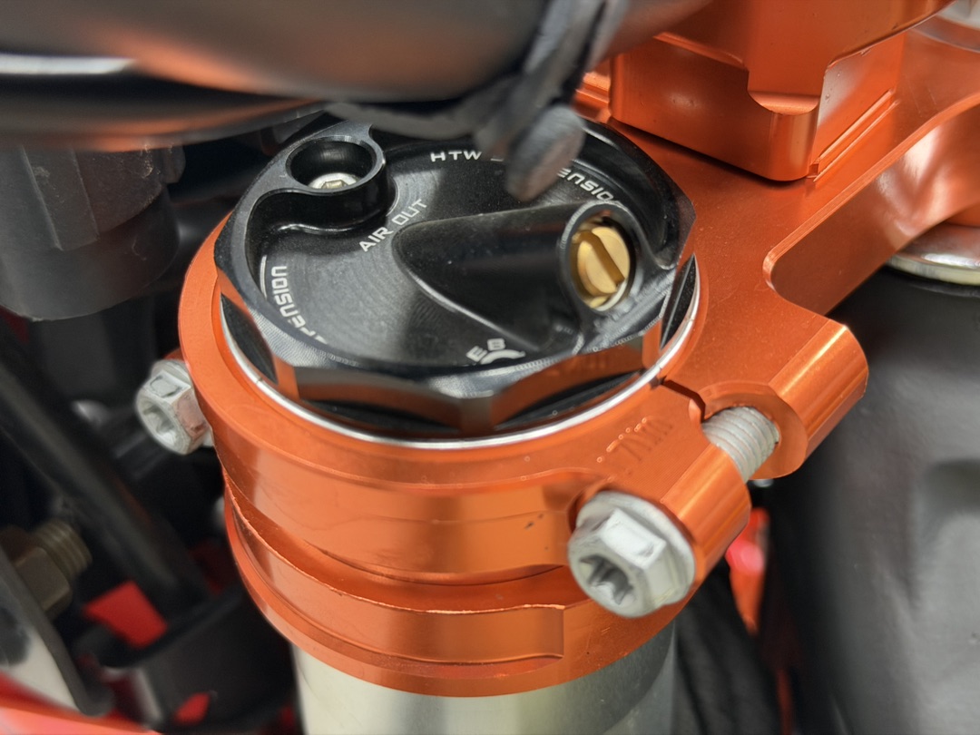 Кроссовый мотоцикл PROMAX HELLCAT KBS350 в Москве