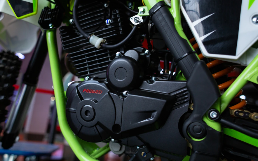 Мотоцикл Progasi SUPER MAX 300 PRO PR300 (ZS175FMN) в Москве Мотоцикл Progasi SUPER MAX 300 PRO PR300 (ZS175FMN) в Москве