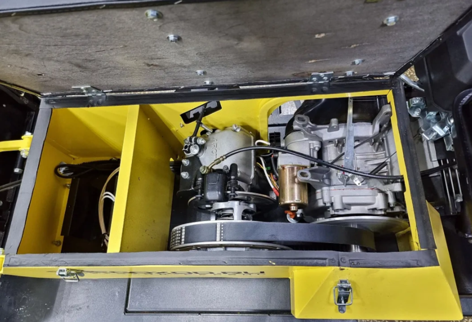 Миниснегоход Бурлак-М Егерь SPORT MAX 20 л.с. с эл.зап. в Москве Миниснегоход Бурлак-М Егерь SPORT MAX 20 л.с. с эл.зап. в Москве