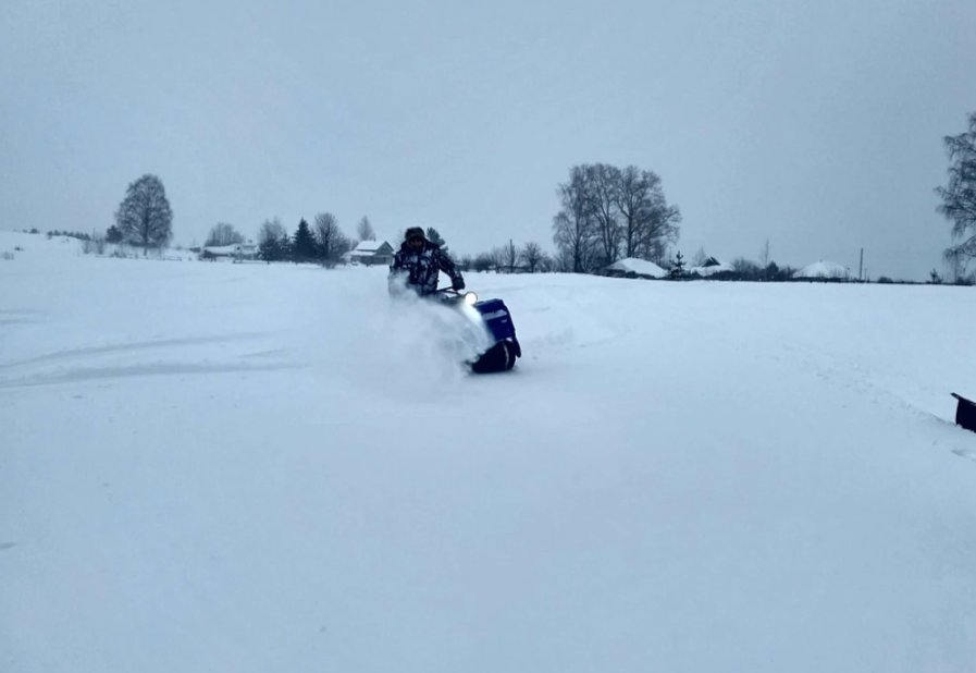 Мотобуксировщик Альбатрос-XLV 9 тележки, 1450 мм в Москве