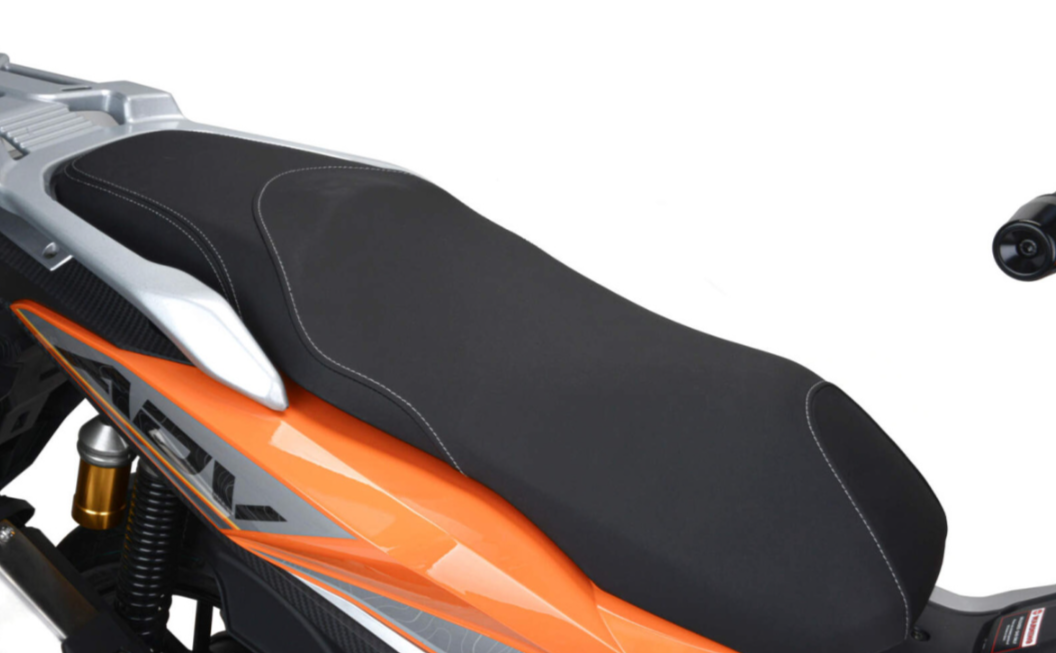 Скутер MOTOLAND (МОТОЛЕНД) T-MAX 150 в Москве