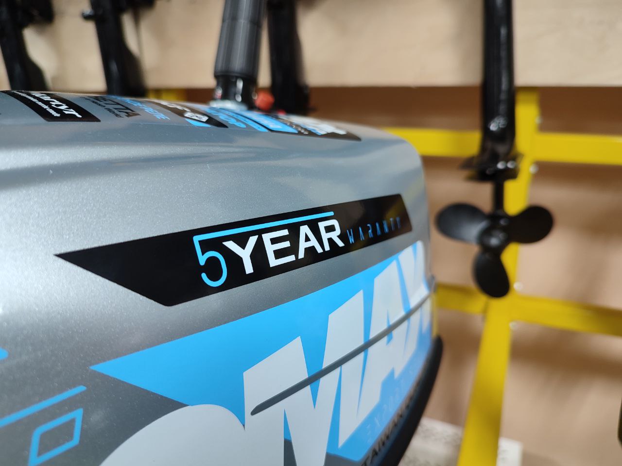 Лодочный мотор PROMAX SP5FHS (внешний бак 12 л) в Москве