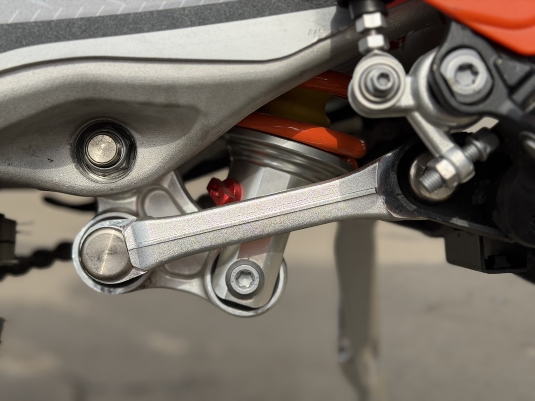 Кроссовый мотоцикл PROMAX HELLCAT NC450S EFI в Москве