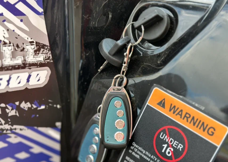 Квадроцикл GBM CROSS HILL 300 NEW PREMIUM в Москве Квадроцикл GBM CROSS HILL 300 NEW PREMIUM в Москве