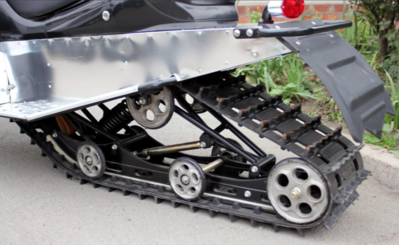 Снегоход Snow Fighter SF-300 в Москве Снегоход Snow Fighter SF-300 в Москве