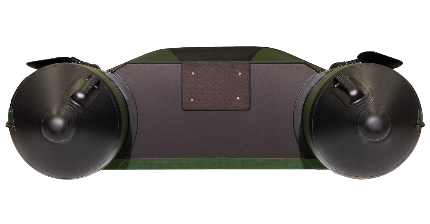 Лодка АКВА 2900 в Москве