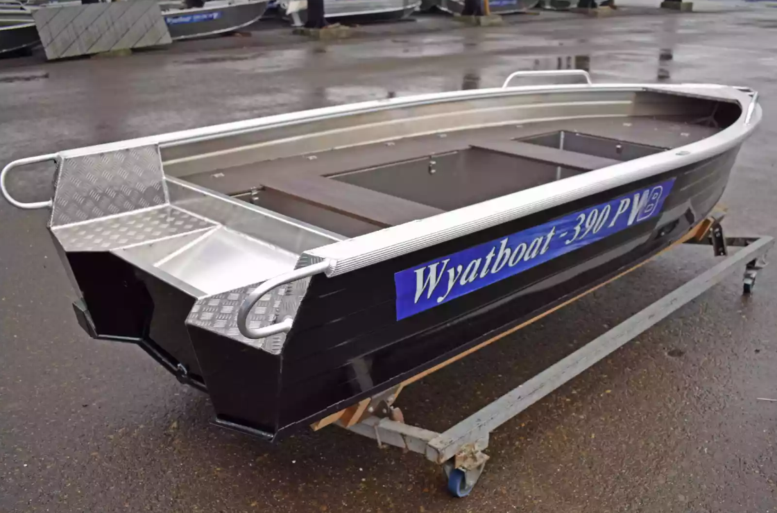 Алюминиевая лодка Wyatboat-390РМ в Москве