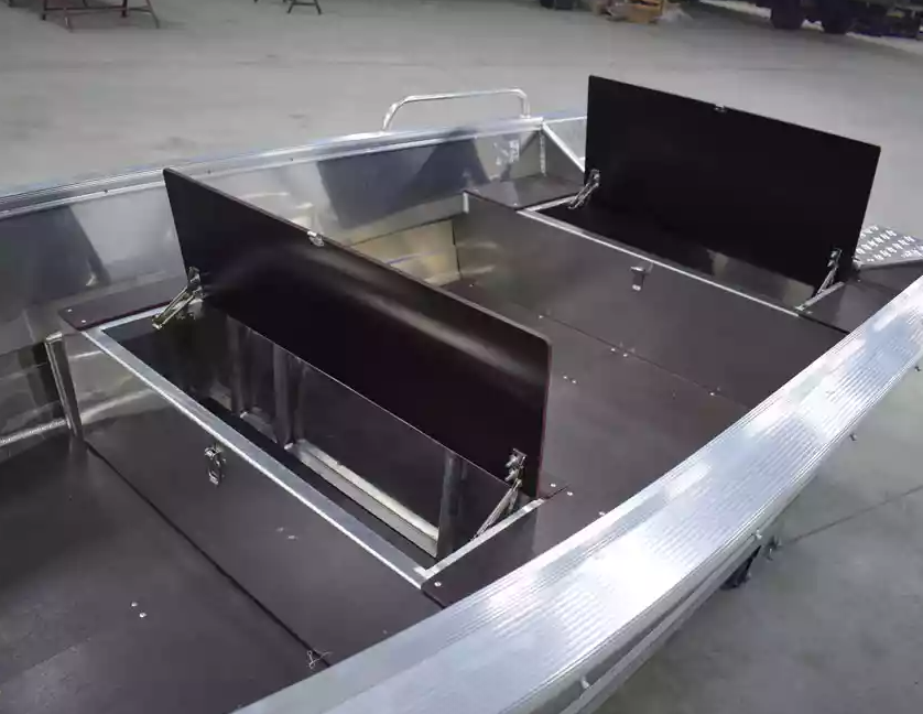 Алюминиевая лодка  Wyatboat-430 Р в Москве