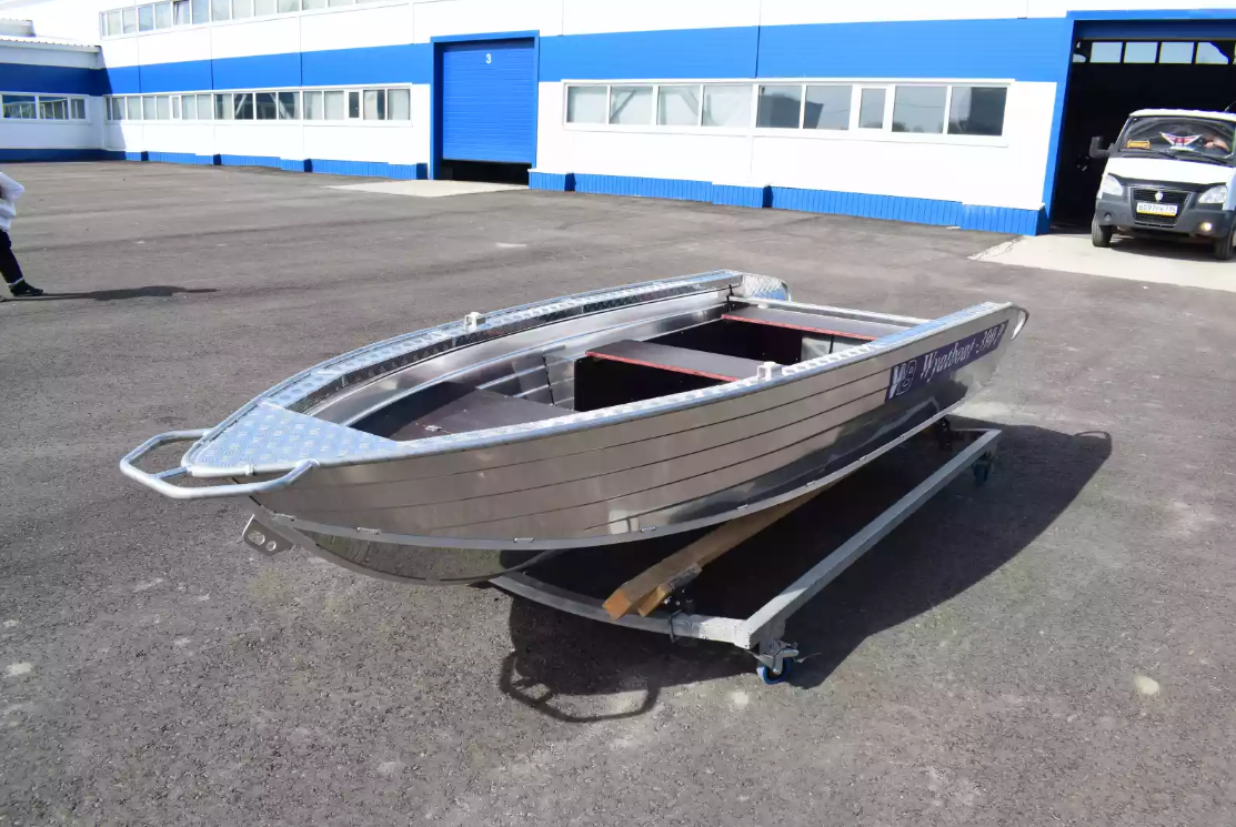 Алюминиевая лодка Wyatboat-390 P в Москве