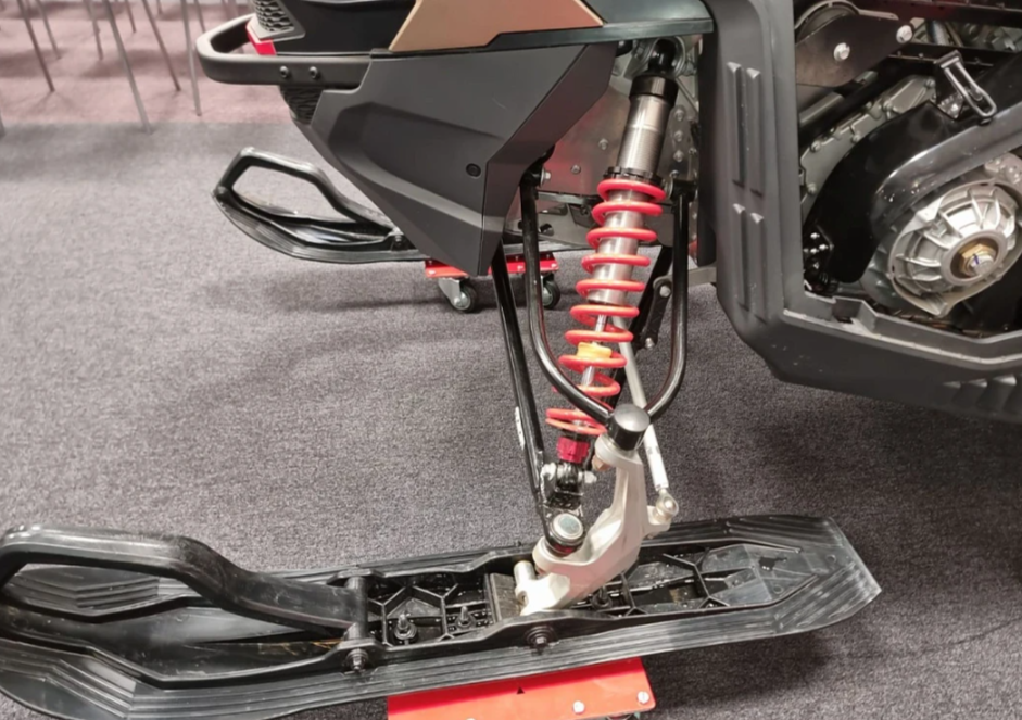 Снегоход AODES Siberiacross 1000 SWT 600mm LCD 6.8 в Москве Снегоход AODES Siberiacross 1000 SWT 600mm LCD 6.8 в Москве