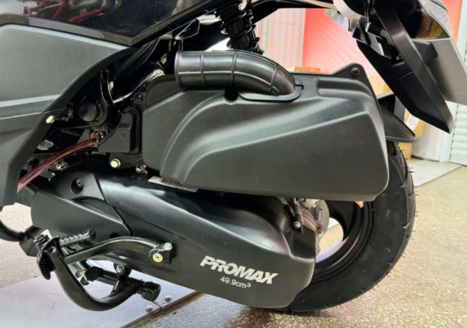 Скутер PROMAX ROX 200 (49) в Москве Скутер PROMAX ROX 200 (49) в Москве
