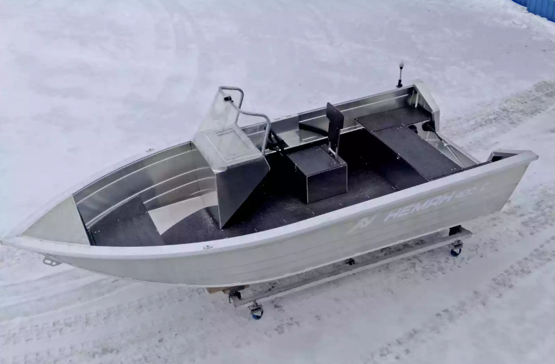 Алюминиевая лодка Неман-400 С в Москве