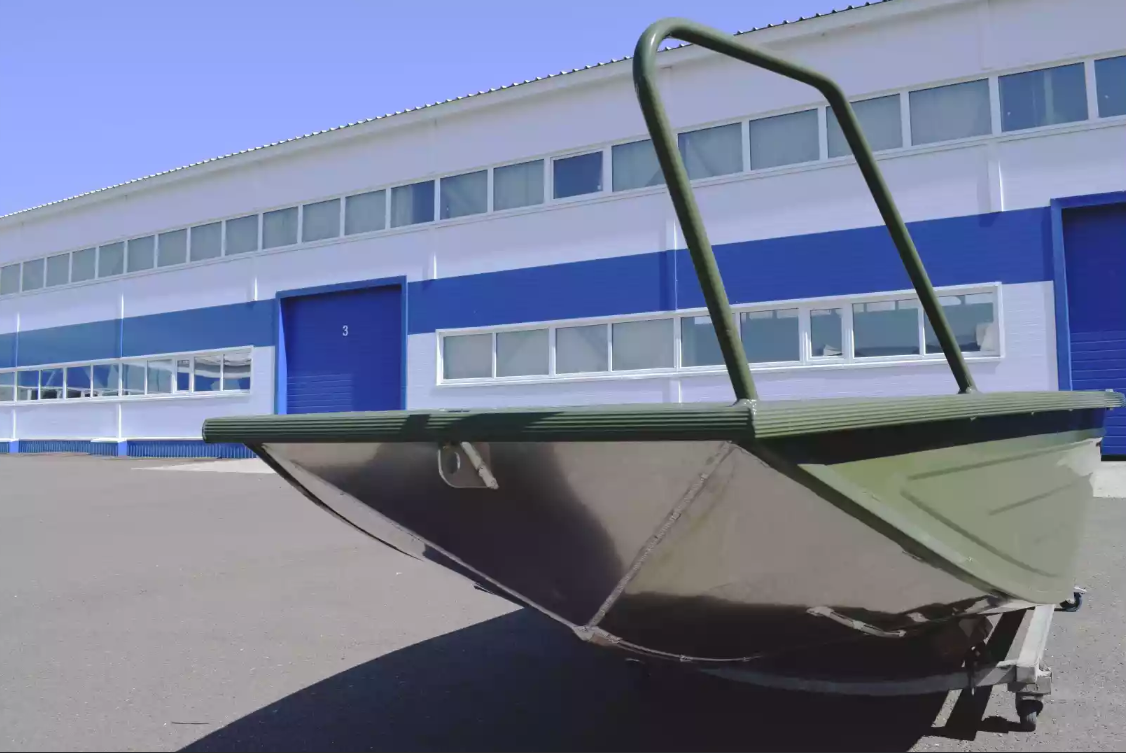 Алюминиевая лодка  Wyatboat-430 Master Fish в Москве